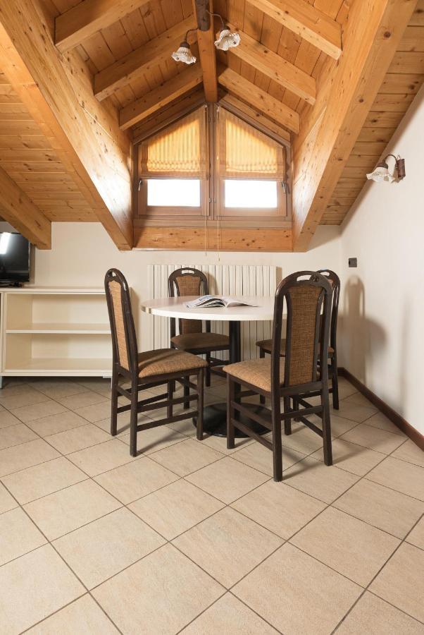 Chalet Kiara - Appartamenti Abar Livigno Buitenkant foto