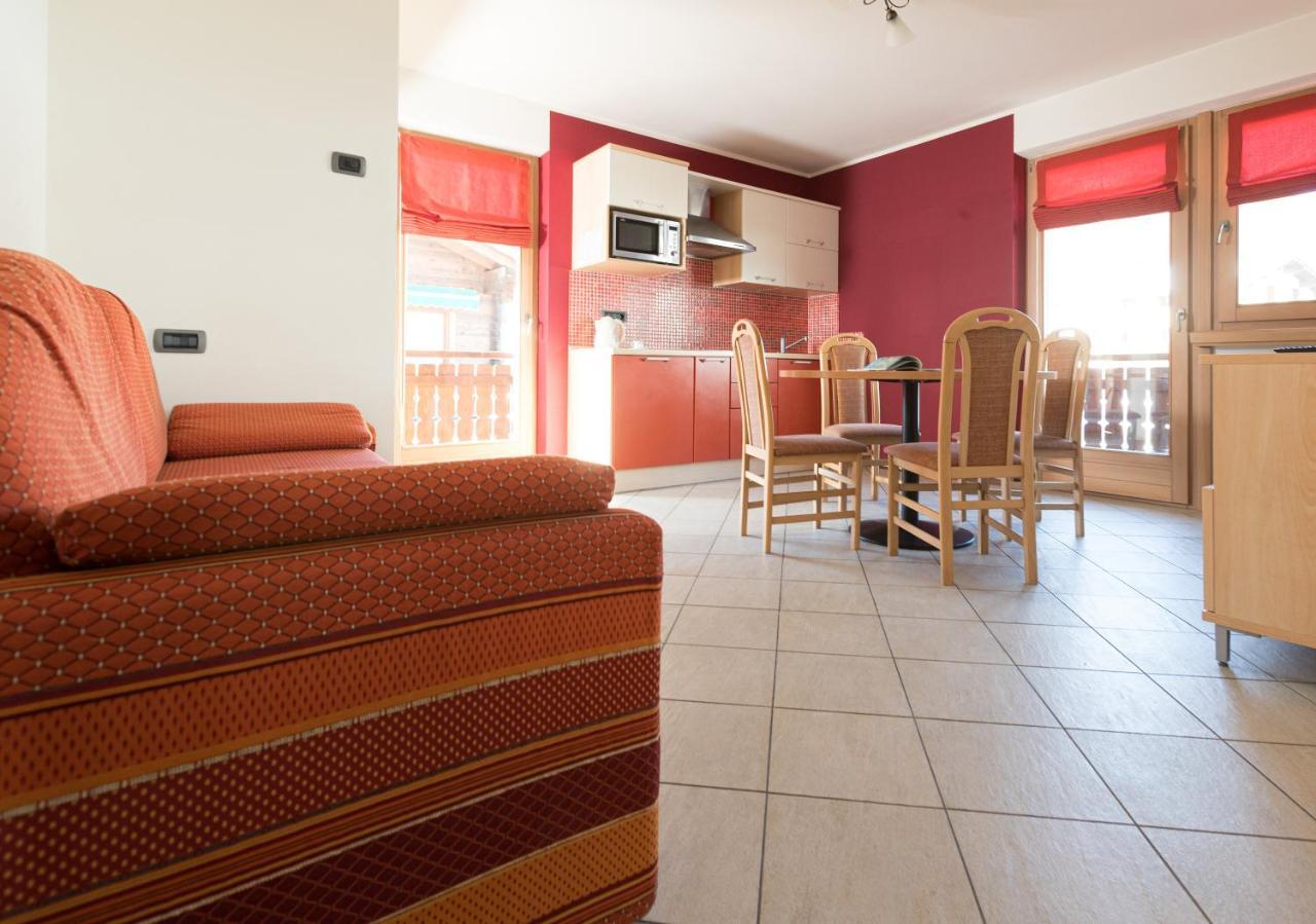 Chalet Kiara - Appartamenti Abar Livigno Buitenkant foto