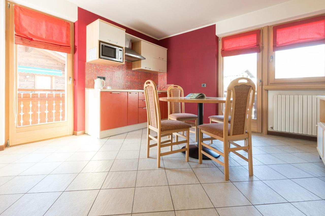Chalet Kiara - Appartamenti Abar Livigno Buitenkant foto